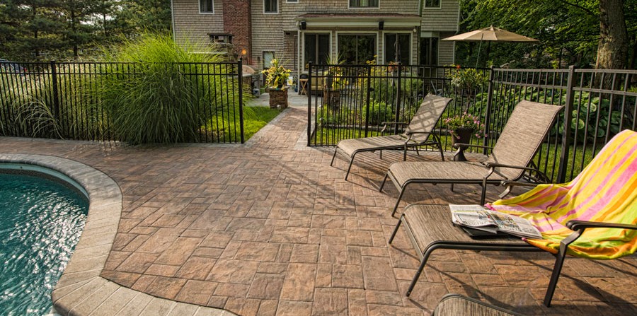 Wilton, CT – Pool Patios, Outdoor Living Spaces, Poolscapes Masonry